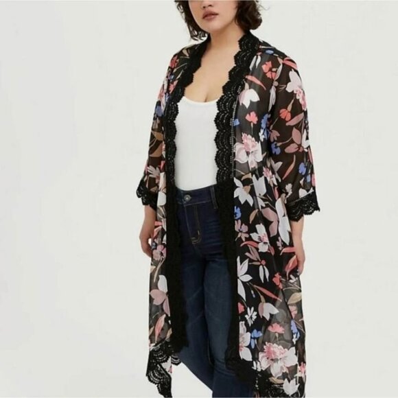 Torrid Crocheted Lace Trimmed Floral Kimono Duster [size 1/2] - Picture 1 of 14